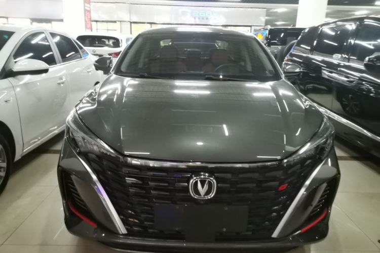Used CHANGAN Eado 2023 Changan Edition PLUS Blue Whale NE 1.4T GDI DCT Prestige Version Front