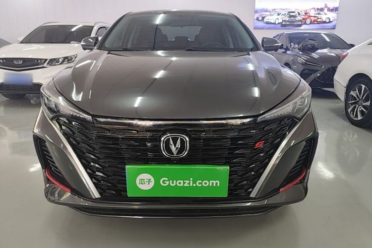 Used CHANGAN Eado 2023 Changan Edition PLUS Blue Whale NE 1.4T GDI DCT Prestige Version Front