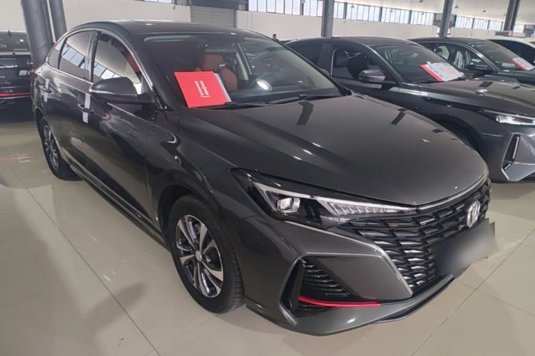 Used CHANGAN Eado 2023 Changan Edition PLUS Blue Whale NE 1.4T GDI DCT Prestige Version Front Right 45 Deg