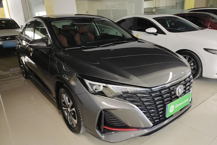 Used CHANGAN Eado 2023 Changan Edition PLUS Blue Whale NE 1.4T GDI DCT Prestige Version Front Right 45 Deg