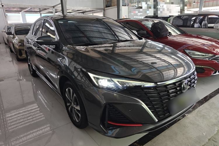 Used CHANGAN Eado 2023 Changan Edition PLUS Blue Whale NE 1.4T GDI DCT Prestige Version Front Right 45 Deg