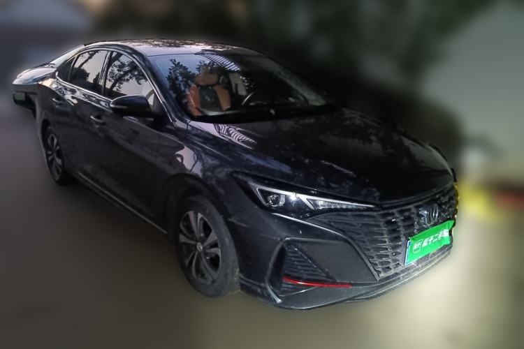 Used CHANGAN Eado 2023 Changan Edition PLUS Blue Whale NE 1.4T GDI DCT Prestige Version Front Right 45 Deg