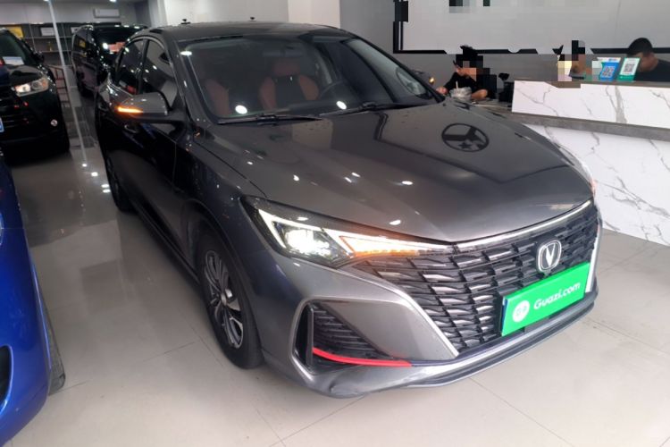 Used CHANGAN Eado 2023 Changan Edition PLUS Blue Whale NE 1.4T GDI DCT Prestige Version Front Right 45 Deg