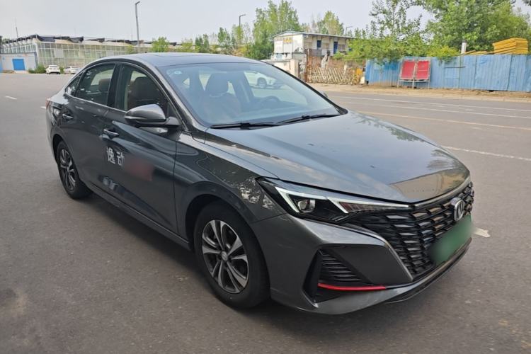 Used CHANGAN Eado 2023 Changan Edition PLUS Blue Whale NE 1.4T GDI DCT Prestige Version Front Right 45 Deg