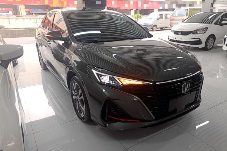 Used CHANGAN Eado 2023 Changan Edition PLUS Blue Whale NE 1.4T GDI DCT Prestige Version Front Right 45 Deg