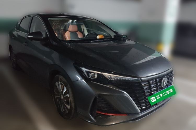 Used CHANGAN Eado 2023 Changan Edition PLUS Blue Whale NE 1.4T GDI DCT Prestige Version Front Right 45 Deg