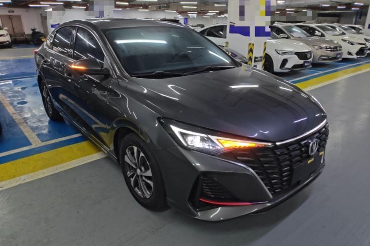 Used CHANGAN Eado 2023 Changan Edition PLUS Blue Whale NE 1.4T GDI DCT Prestige Version Front Right 45 Deg