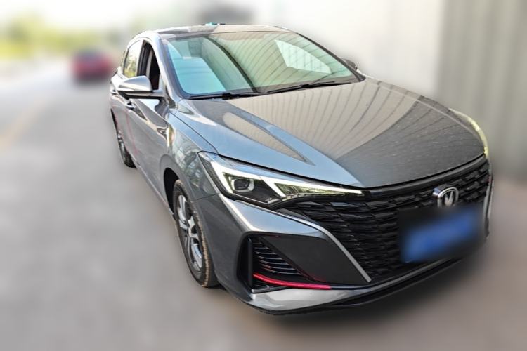 Used CHANGAN Eado 2023 Changan Edition PLUS Blue Whale NE 1.4T GDI DCT Prestige Version Front Right 45 Deg