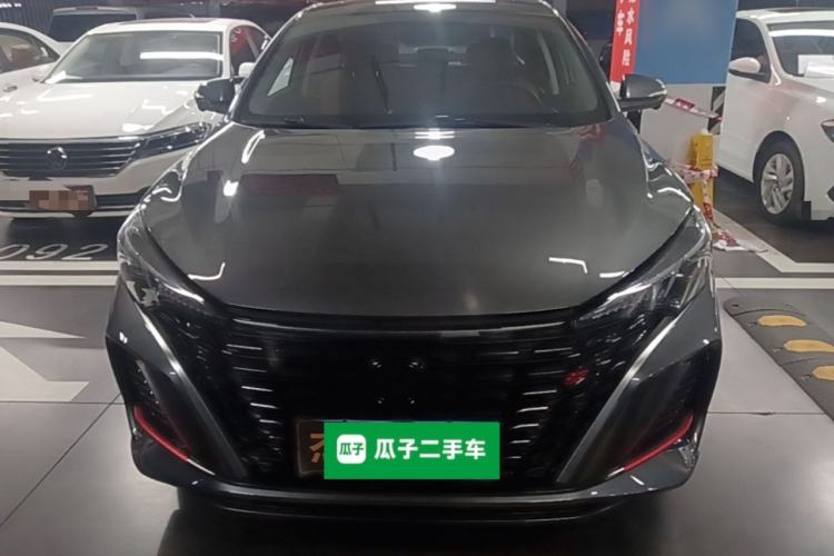 Used CHANGAN Eado 2023 Changan Edition PLUS Blue Whale NE 1.4T GDI DCT Prestige Version Front
