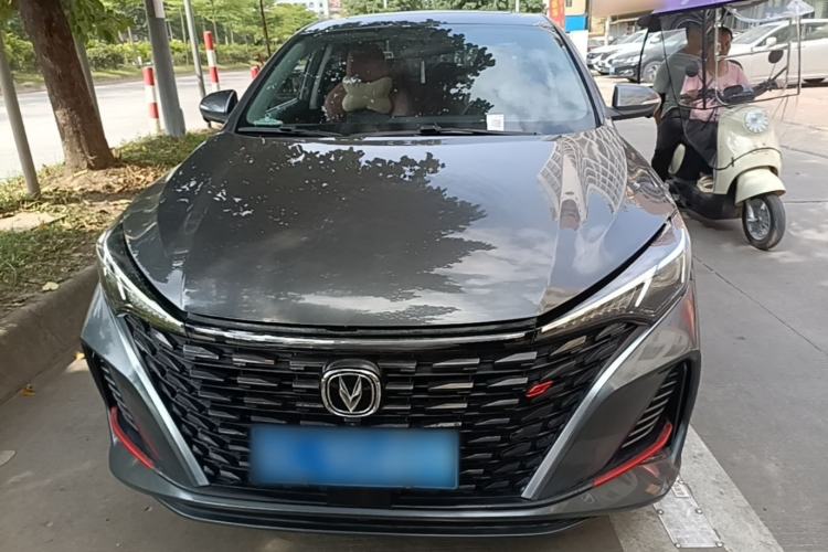 Used CHANGAN Eado 2023 Changan Edition PLUS Blue Whale NE 1.4T GDI DCT Prestige Version Front