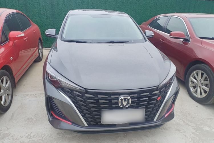 Used CHANGAN Eado 2023 Changan Edition PLUS Blue Whale NE 1.4T GDI DCT Prestige Version Front