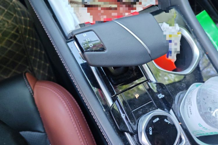 Used CHANGAN Eado 2023 Changan Edition PLUS Blue Whale NE 1.4T GDI DCT Prestige Version Gear Lever