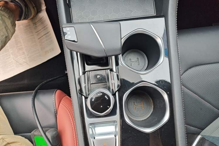 Used CHANGAN Eado 2023 Changan Edition PLUS Blue Whale NE 1.4T GDI DCT Prestige Version Gear Lever