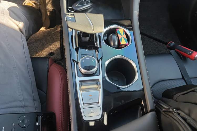Used CHANGAN Eado 2023 Changan Edition PLUS Blue Whale NE 1.4T GDI DCT Prestige Version Gear Lever