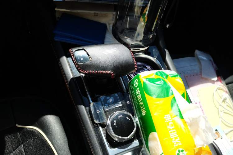 Used CHANGAN Eado 2023 Changan Edition PLUS Blue Whale NE 1.4T GDI DCT Prestige Version Gear Lever