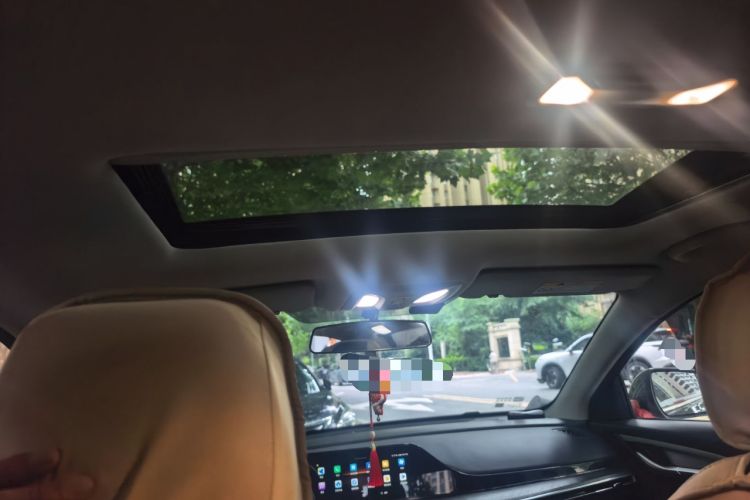 Used CHANGAN Eado 2023 Changan Edition PLUS Blue Whale NE 1.4T GDI DCT Prestige Version Headliner