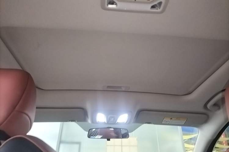 Used CHANGAN Eado 2023 Changan Edition PLUS Blue Whale NE 1.4T GDI DCT Prestige Version Headliner
