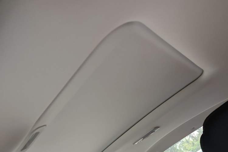 Used CHANGAN Eado 2023 Changan Edition PLUS Blue Whale NE 1.4T GDI DCT Prestige Version Headliner