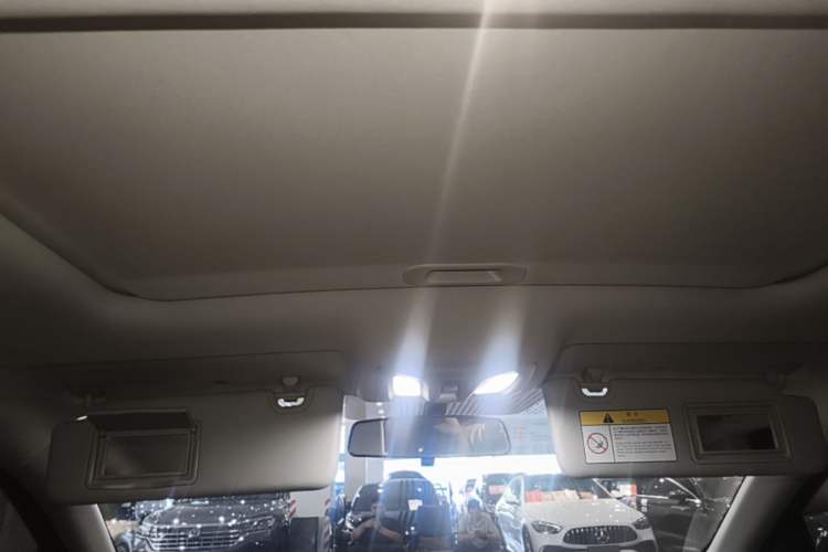 Used CHANGAN Eado 2023 Changan Edition PLUS Blue Whale NE 1.4T GDI DCT Prestige Version Headliner