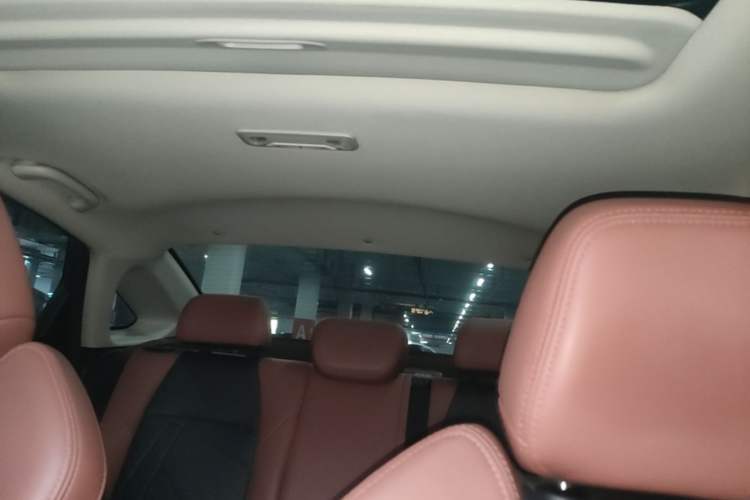 Used CHANGAN Eado 2023 Changan Edition PLUS Blue Whale NE 1.4T GDI DCT Prestige Version Headliner