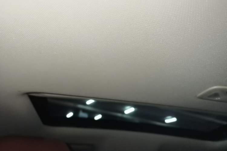 Used CHANGAN Eado 2023 Changan Edition PLUS Blue Whale NE 1.4T GDI DCT Prestige Version Headliner