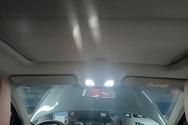 Used CHANGAN Eado 2023 Changan Edition PLUS Blue Whale NE 1.4T GDI DCT Prestige Version Headliner