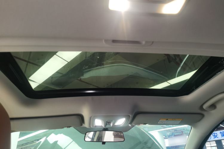 Used CHANGAN Eado 2023 Changan Edition PLUS Blue Whale NE 1.4T GDI DCT Prestige Version Headliner