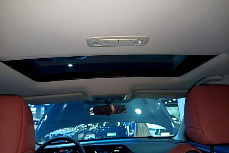 Used CHANGAN Eado 2023 Changan Edition PLUS Blue Whale NE 1.4T GDI DCT Prestige Version Headliner