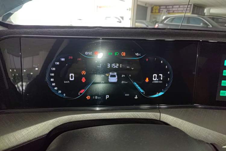 Used CHANGAN Eado 2023 Changan Edition PLUS Blue Whale NE 1.4T GDI DCT Prestige Version Instrument Cluster