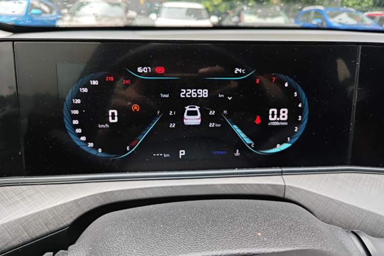 Used CHANGAN Eado 2023 Changan Edition PLUS Blue Whale NE 1.4T GDI DCT Prestige Version Instrument Cluster