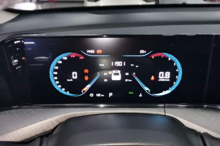 Used CHANGAN Eado 2023 Changan Edition PLUS Blue Whale NE 1.4T GDI DCT Prestige Version Instrument Cluster