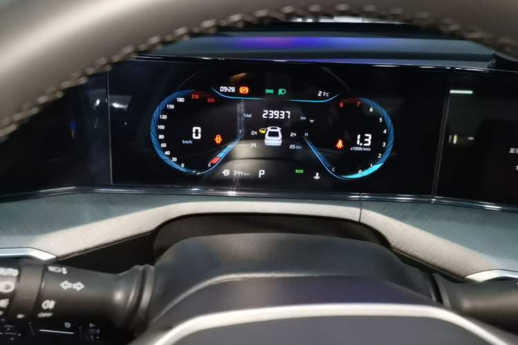 Used CHANGAN Eado 2023 Changan Edition PLUS Blue Whale NE 1.4T GDI DCT Prestige Version Instrument Cluster