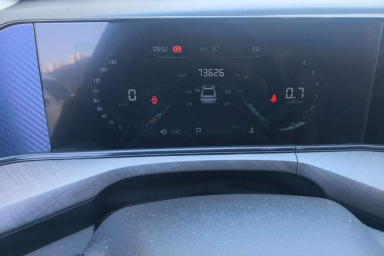 Used CHANGAN Eado 2023 Changan Edition PLUS Blue Whale NE 1.4T GDI DCT Prestige Version Instrument Cluster