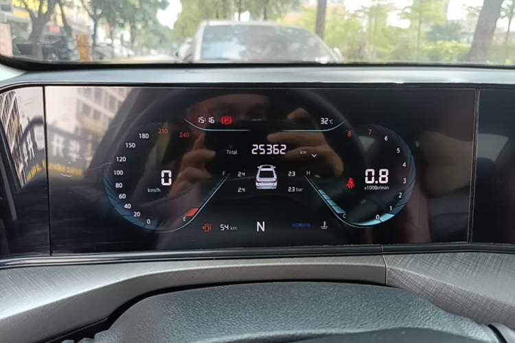 Used CHANGAN Eado 2023 Changan Edition PLUS Blue Whale NE 1.4T GDI DCT Prestige Version Instrument Cluster