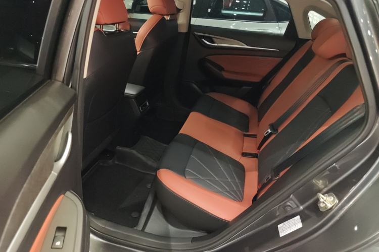 Used CHANGAN Eado 2023 Changan Edition PLUS Blue Whale NE 1.4T GDI DCT Prestige Version Interior 1