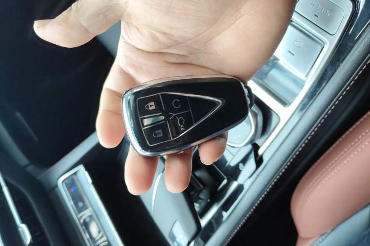 Used CHANGAN Eado 2023 Changan Edition PLUS Blue Whale NE 1.4T GDI DCT Prestige Version Interior 1
