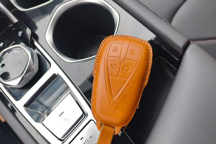 Used CHANGAN Eado 2023 Changan Edition PLUS Blue Whale NE 1.4T GDI DCT Prestige Version Interior 1