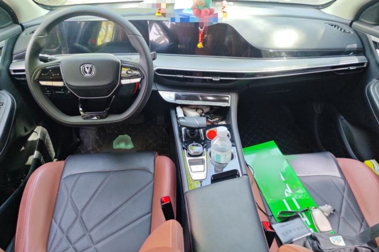 Used CHANGAN Eado 2023 Changan Edition PLUS Blue Whale NE 1.4T GDI DCT Prestige Version Interior 2