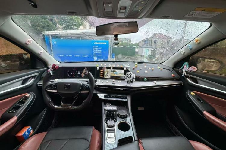 Used CHANGAN Eado 2023 Changan Edition PLUS Blue Whale NE 1.4T GDI DCT Prestige Version Interior 2