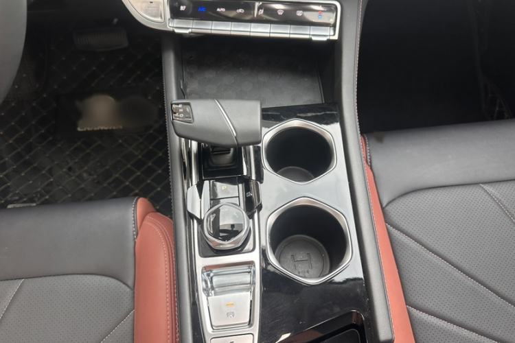 Used CHANGAN Eado 2023 Changan Edition PLUS Blue Whale NE 1.4T GDI DCT Prestige Version Interior 3