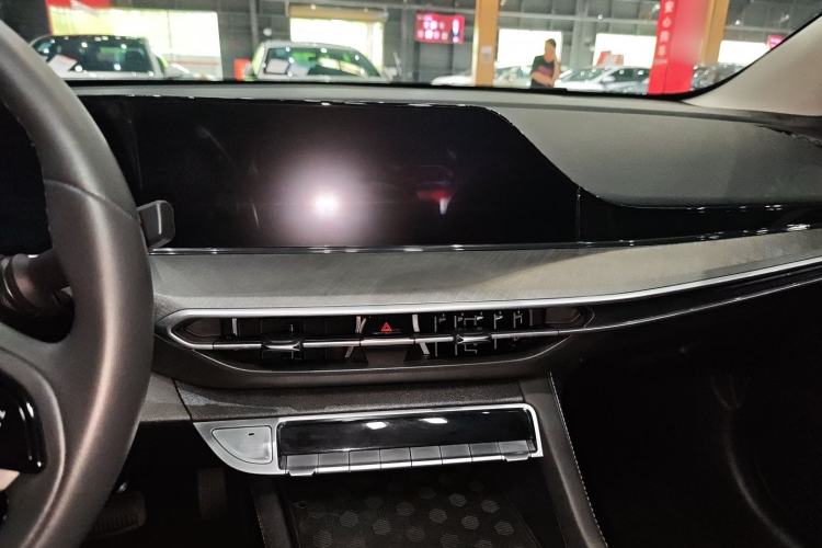 Used CHANGAN Eado 2023 Changan Edition PLUS Blue Whale NE 1.4T GDI DCT Prestige Version Interior 6
