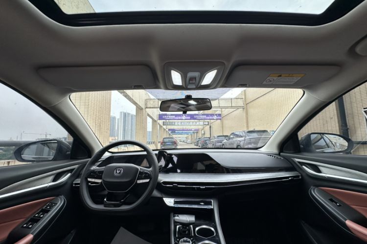 Used CHANGAN Eado 2023 Changan Edition PLUS Blue Whale NE 1.4T GDI DCT Prestige Version Interior 7