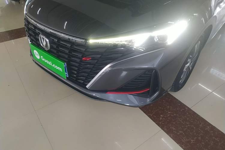 Used CHANGAN Eado 2023 Changan Edition PLUS Blue Whale NE 1.4T GDI DCT Prestige Version Left Front Headlight