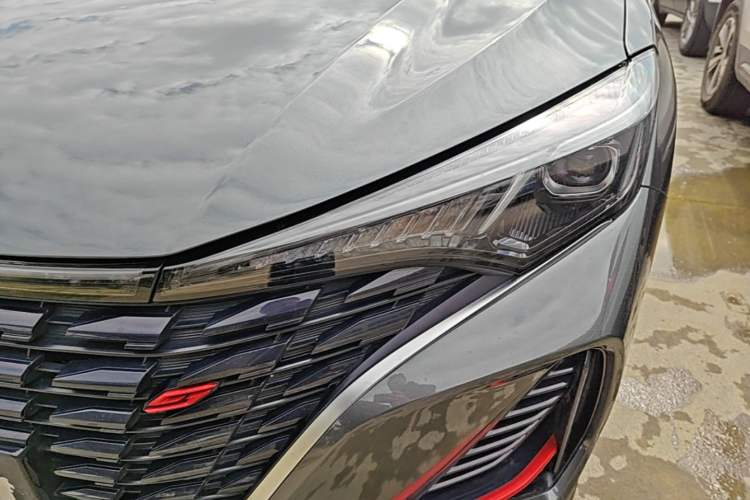 Used CHANGAN Eado 2023 Changan Edition PLUS Blue Whale NE 1.4T GDI DCT Prestige Version Left Front Headlight