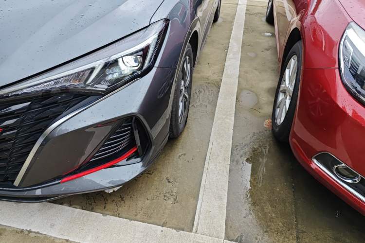 Used CHANGAN Eado 2023 Changan Edition PLUS Blue Whale NE 1.4T GDI DCT Prestige Version Left Front Headlight