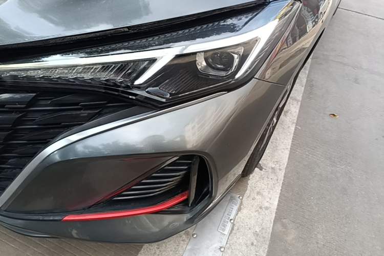 Used CHANGAN Eado 2023 Changan Edition PLUS Blue Whale NE 1.4T GDI DCT Prestige Version Left Front Headlight