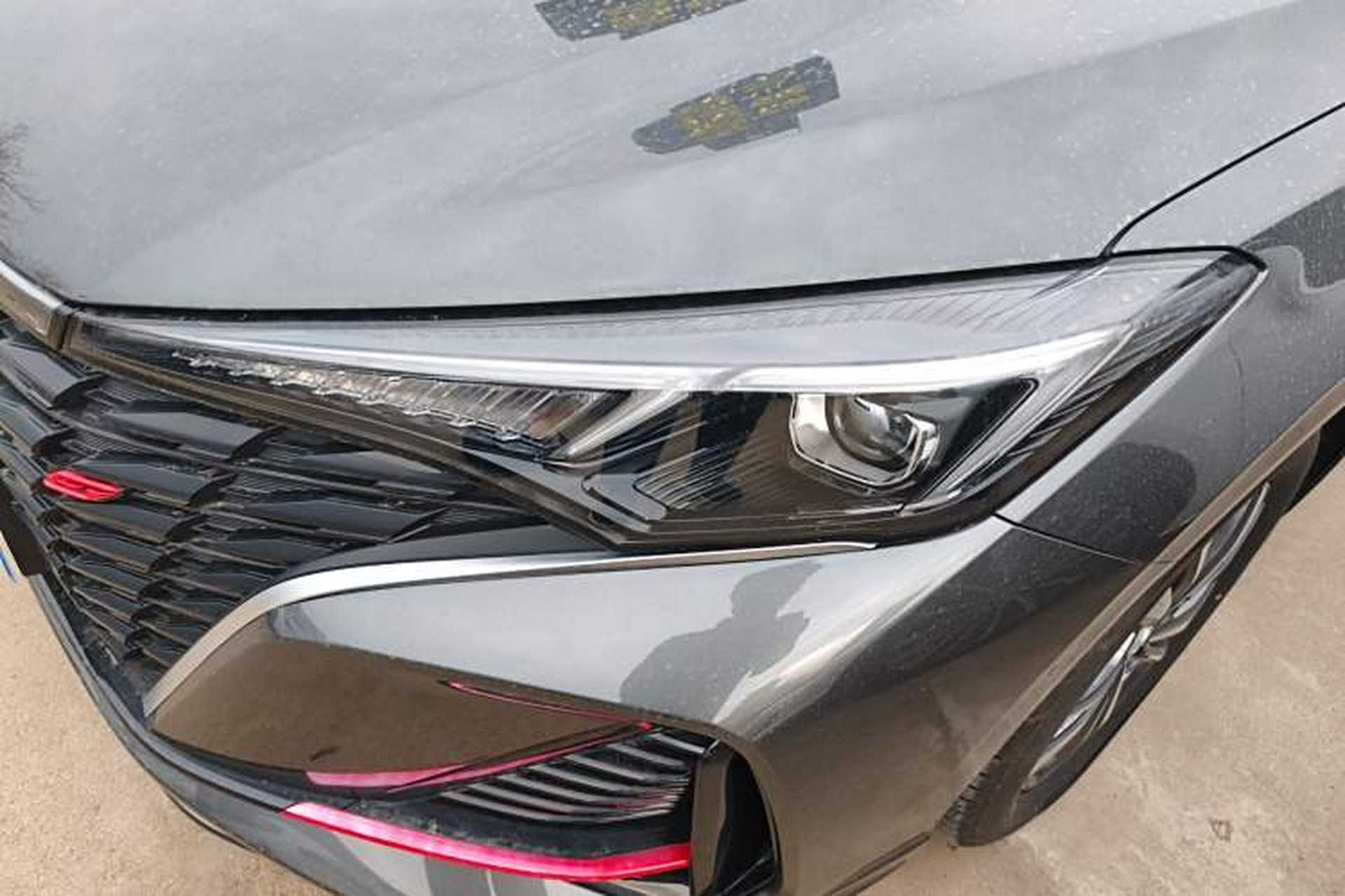 Used CHANGAN Eado 2023 Changan Edition PLUS Blue Whale NE 1.4T GDI DCT Prestige Version Left Front Headlight