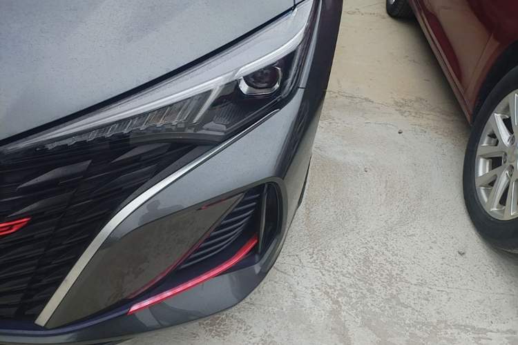 Used CHANGAN Eado 2023 Changan Edition PLUS Blue Whale NE 1.4T GDI DCT Prestige Version Left Front Headlight