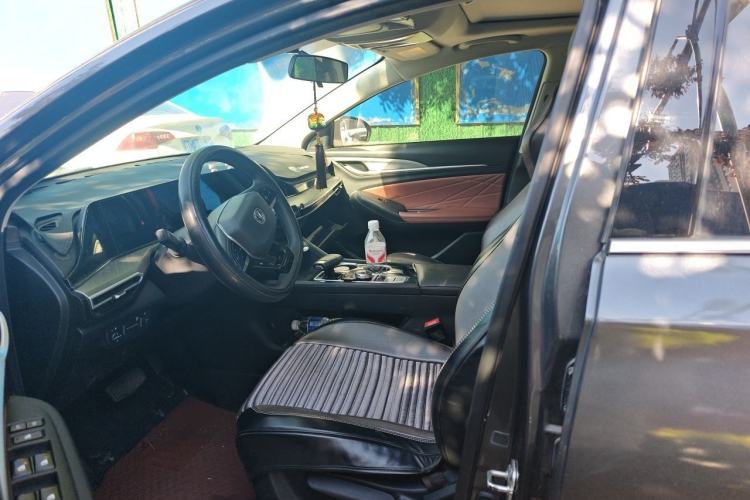 Used CHANGAN Eado 2023 Changan Edition PLUS Blue Whale NE 1.4T GDI DCT Prestige Version Left Front Seat