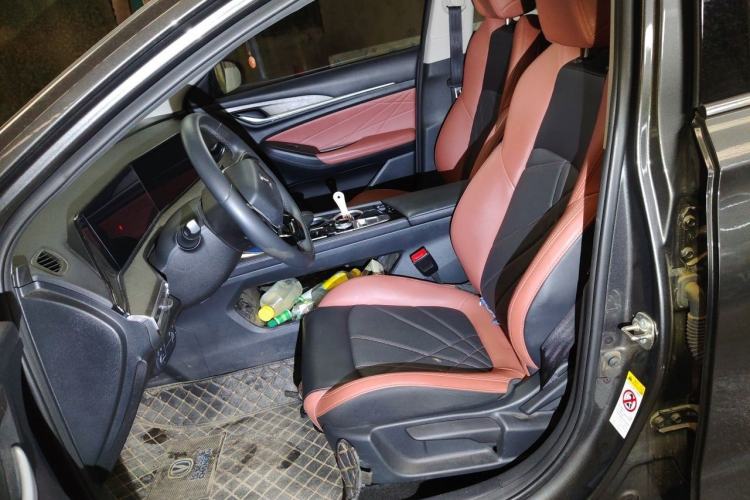 Used CHANGAN Eado 2023 Changan Edition PLUS Blue Whale NE 1.4T GDI DCT Prestige Version Left Front Seat